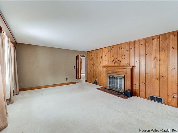 3rd image of 12 Orchard Lane
