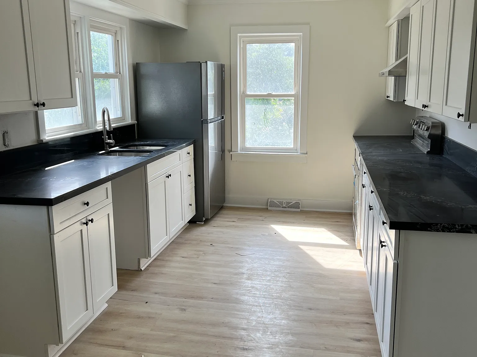 13107 Tina Ln NE — Photo 3