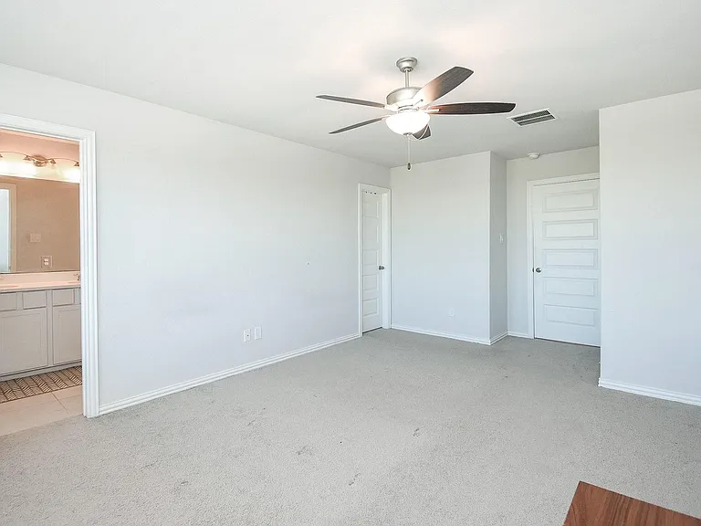 27950 Western Creek Ct — Photo 12