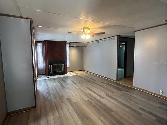 2nd image of 1161 SW Lake Montgomery Ave