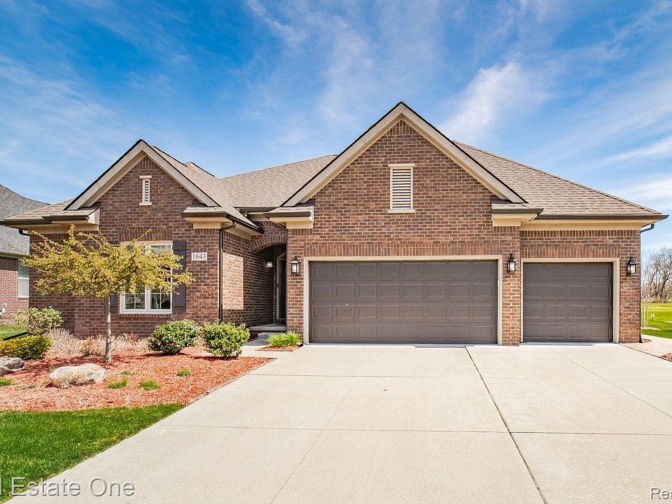 1st image of 1643 Royal Birkdale Dr