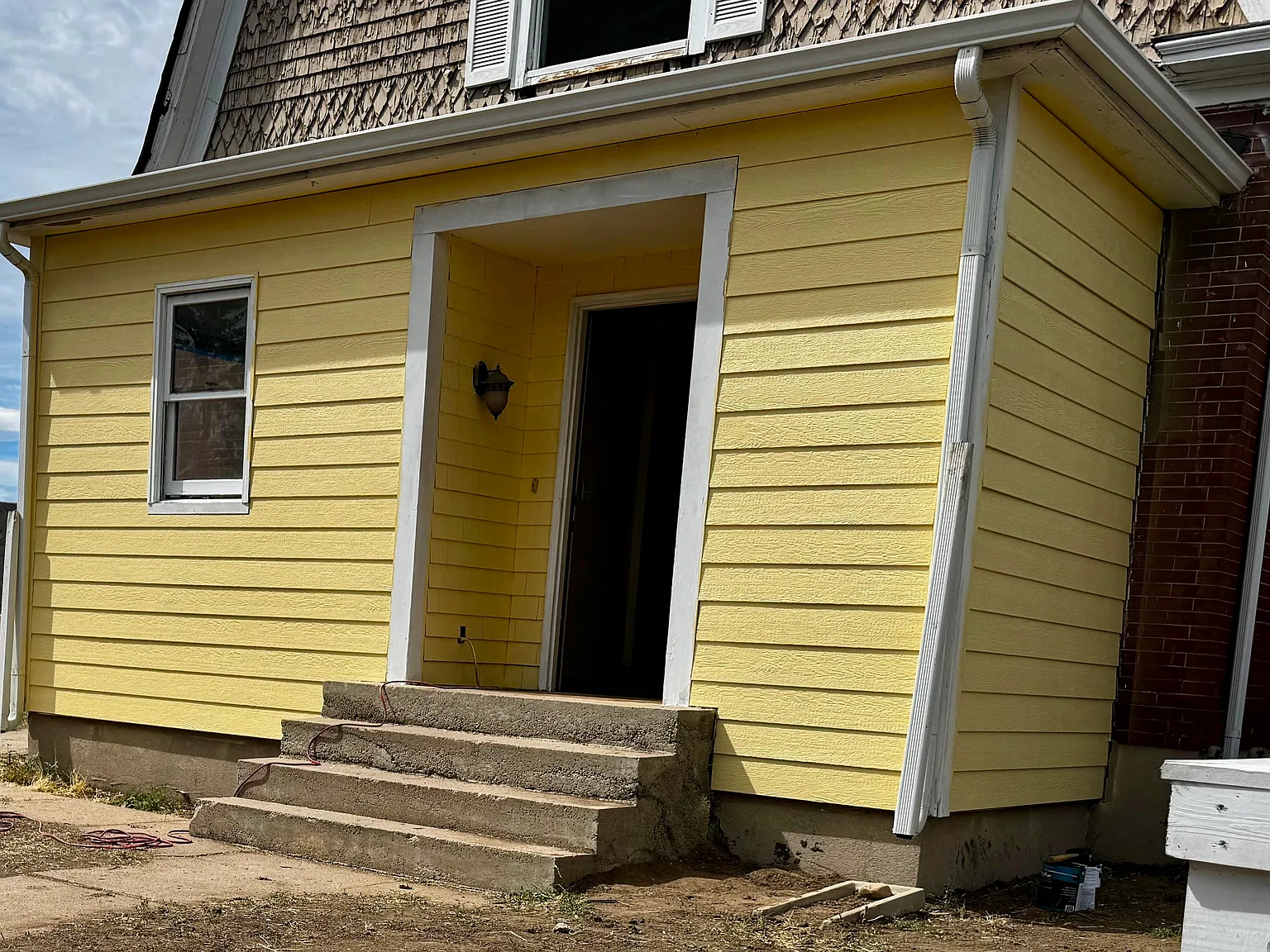 3 bed, 1743 sqft, $3,300 — Photo 2