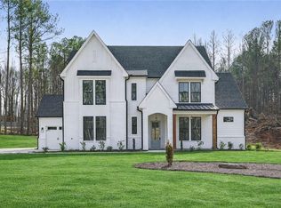 165 Chariot Ct, Jefferson, GA 30549