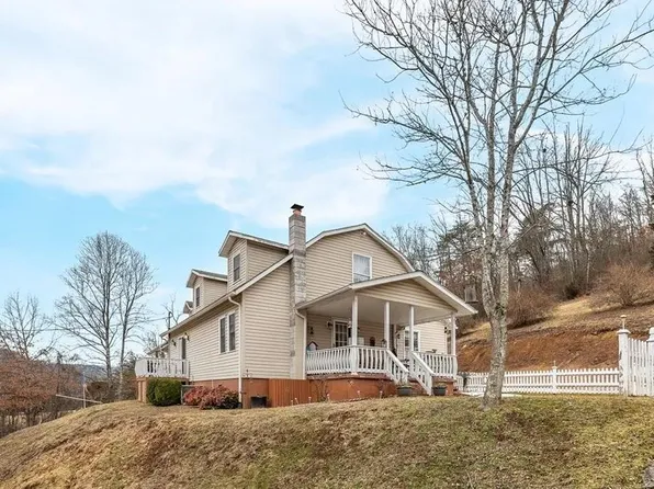 53 Morning Glory Dr, Hinton, WV 25951