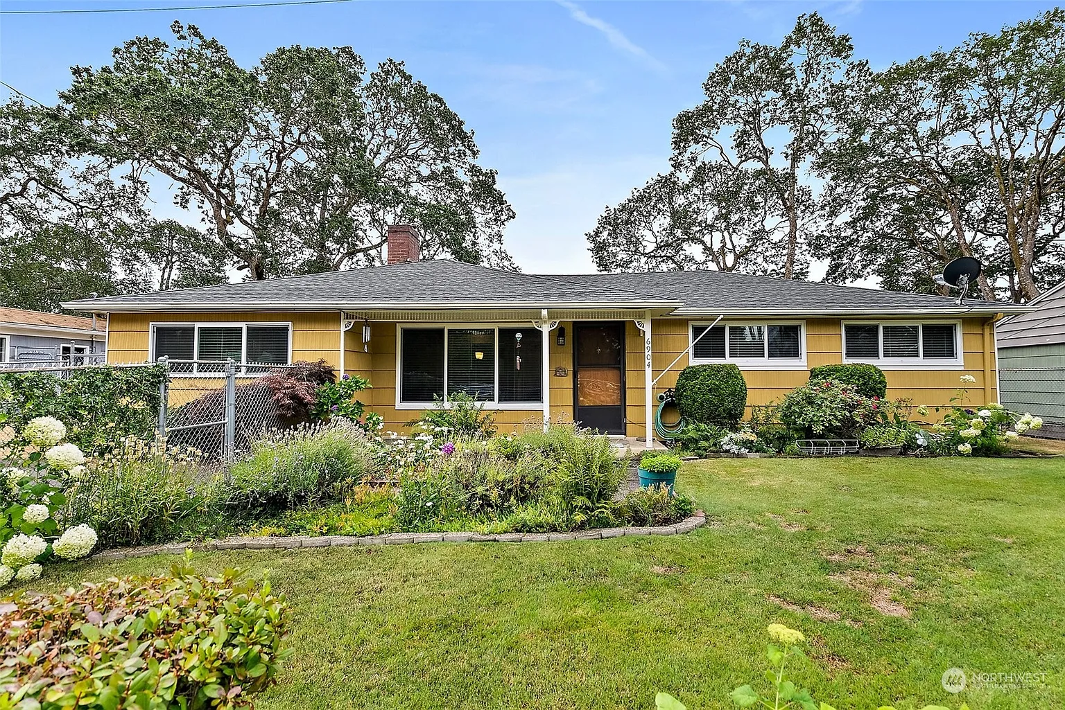 6904 86th Street SW photo 1