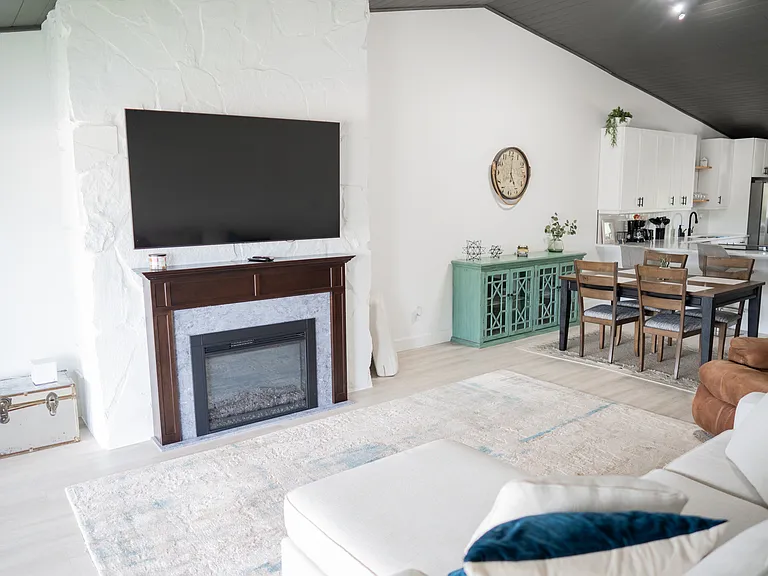16590 Partridge Place Rd #201 — Photo 32
