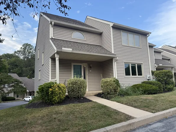 83 Winterberry Ct, Downingtown, PA 19335