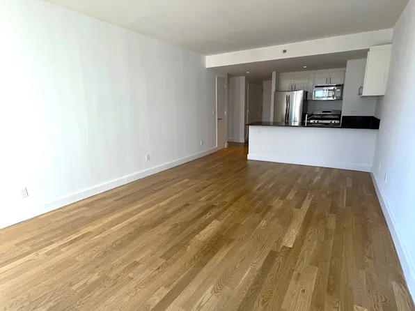 225 Schermerhorn Street image 4 of 27