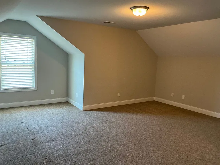 113 Darby Dr — Photo 13