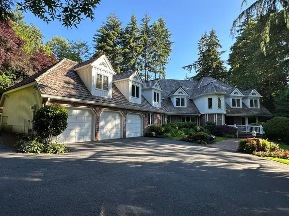 11901 NE 36th Pl, Bellevue, WA 98005