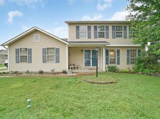 1000 Keeneland Rd, Florissant, MO 63034