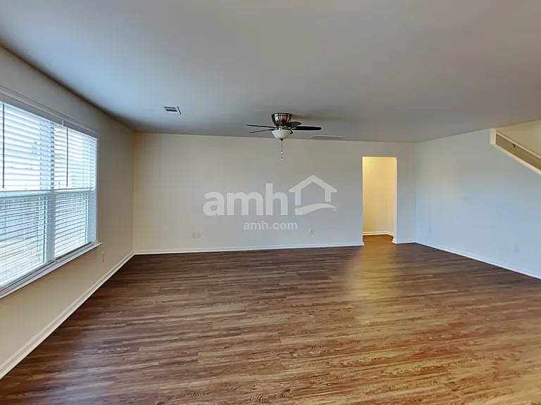 536 Rock Island Way — Photo 6