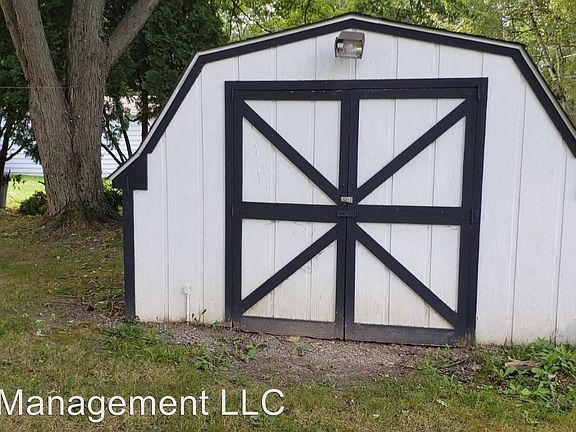 2nd image of 1519 Westwood Dr