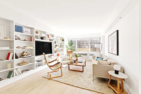 Sold by Compass | media 1