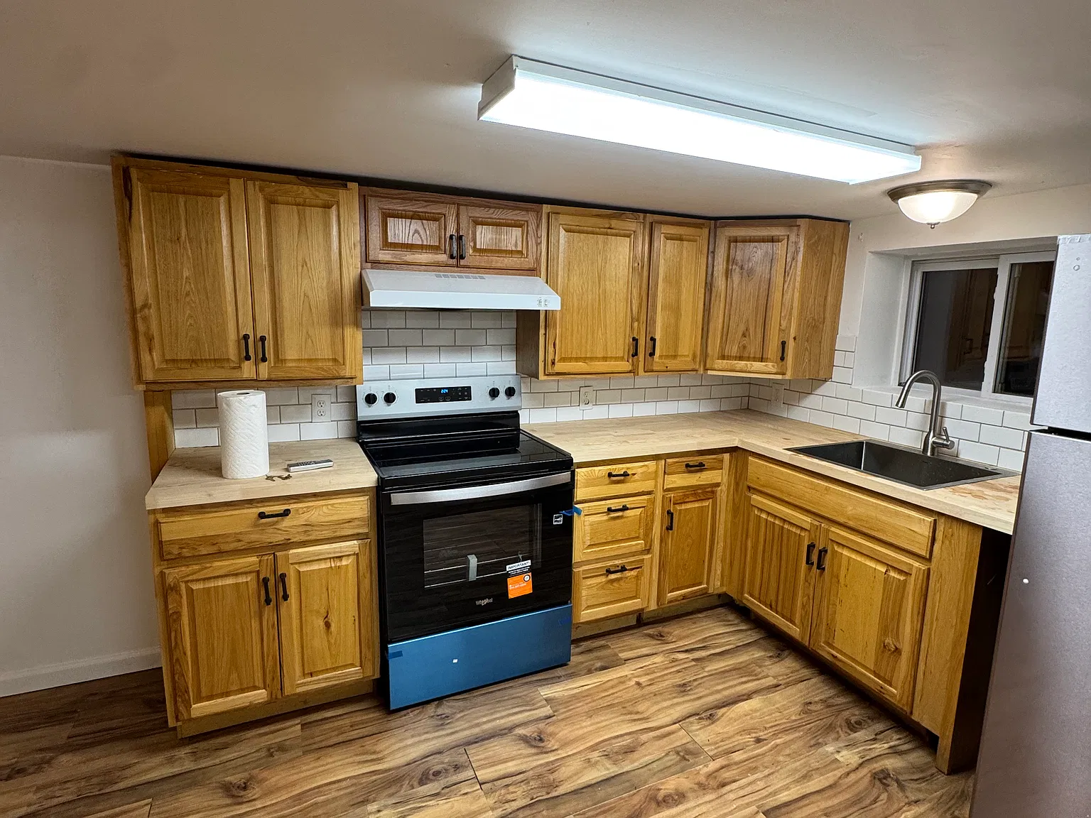 3 bed, 868 sqft, $1,800 — Photo 3