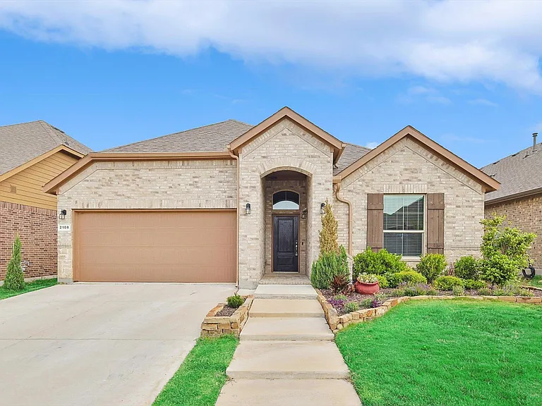 2108 Blackrail Ct — Photo 33