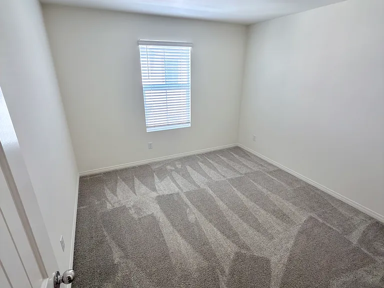 7897 Griffith Peak St — Photo 15
