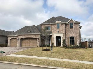 86 Oak Estates Dr, Conroe, TX 77384