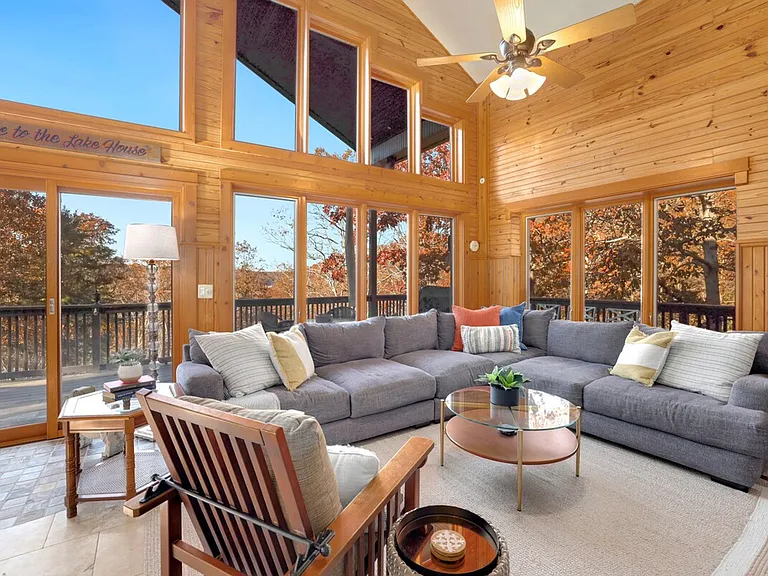 10019 Kindred Hollow Rd #ID1221865P — Photo 9