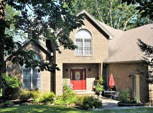 196 Oleander Ln, Sewanee, TN 37375