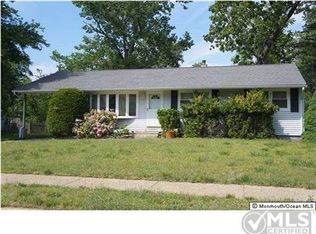 9 Cathedral Dr, Lakewood, NJ