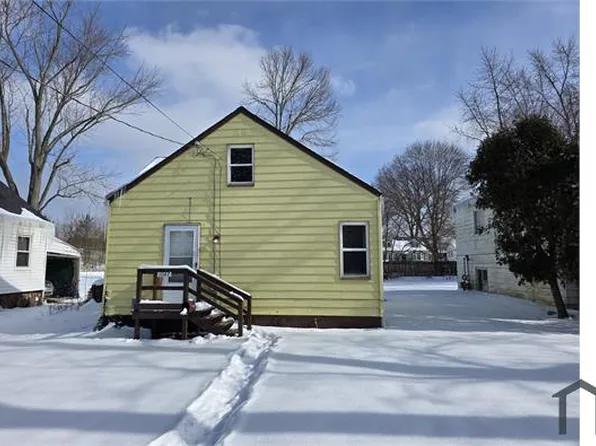 1047 Yukon Ave, Akron, OH 44320