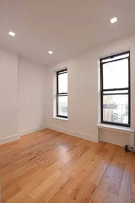 Rented by Voro, LLC | media 8