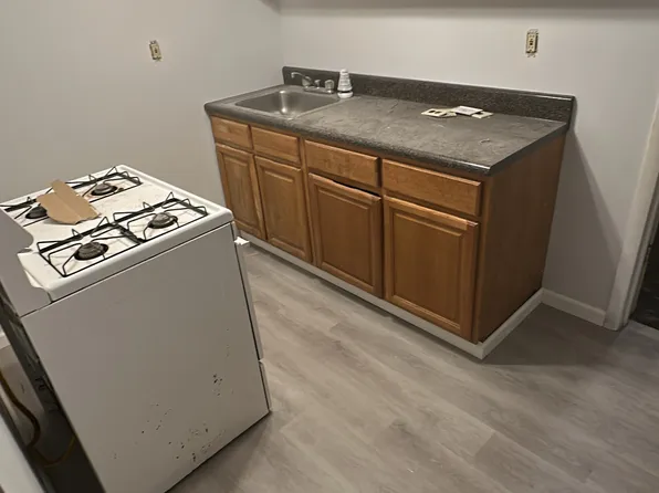 (undisclosed Address), Yonkers, NY 10703