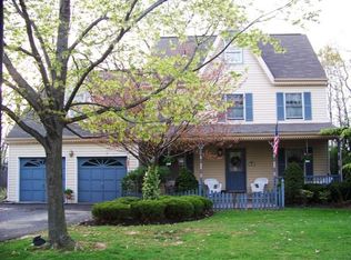 199 Pioneer Dr, Lansdale, PA 19446