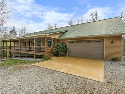 1512 E Overlook Rd, Monterey, TN, 38574