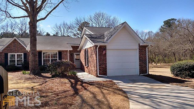 1st image of 270 Lagrange Ct