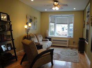 2136 49th St, Astoria, NY 11105