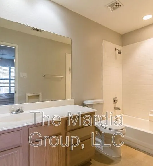 3904 Brandon Park Dr — Photo 21