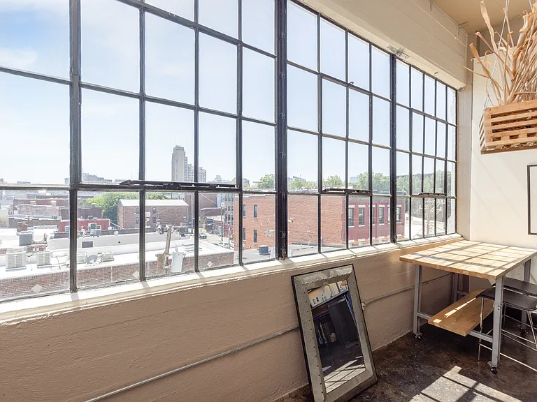 101 W Marshall St #44 — Photo 15