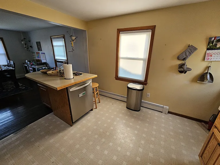 23 Sanford St — Photo 15
