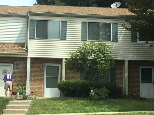 4320 White Oak Ct, Hampstead, MD 21074