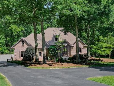 562 Rocky Cove Ln, Denton, NC, 27239