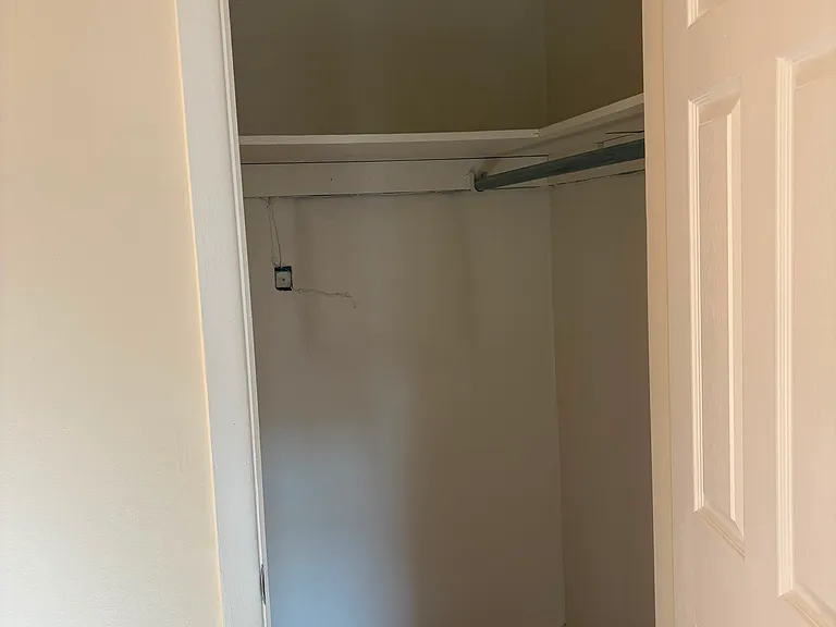 125 Murray Ave — Photo 13