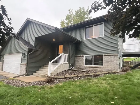 1609 25th St SE, Saint Cloud, MN 56304