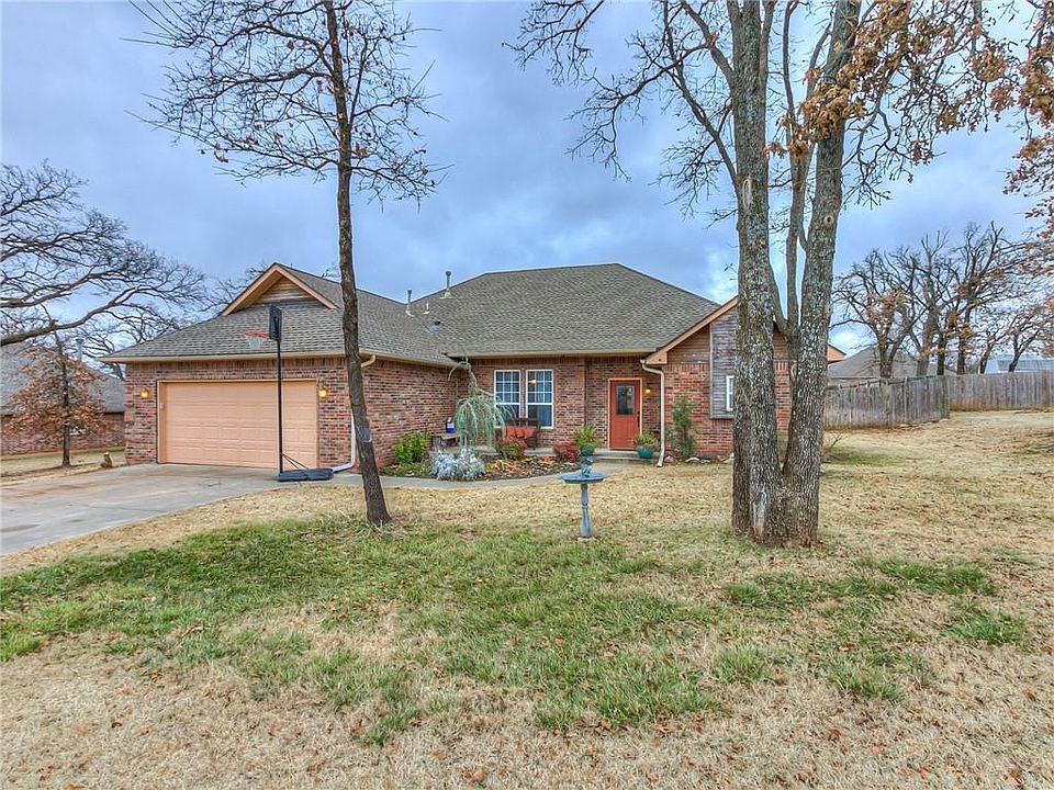 1st image of 840 White Tail Ct