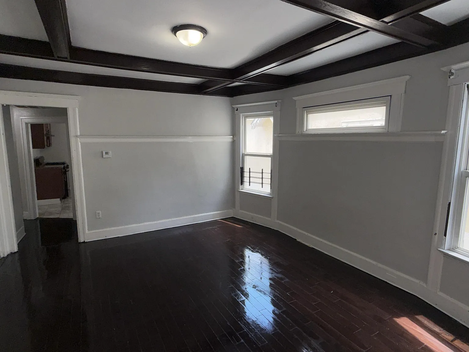 4 bed, $2,300 — Photo 4