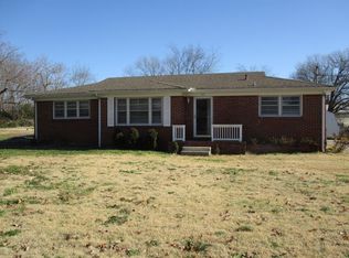 306 Smartt Station Rd, Morrison, TN 37357