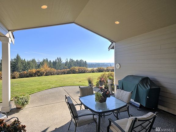5th image of 9411 Lochton Ct SE