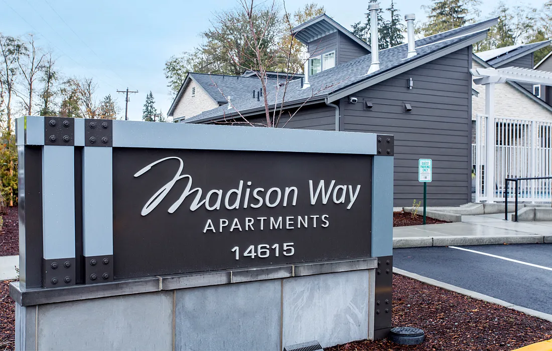 Madison Way — Photo 1