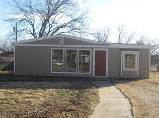 309 Long Dr, Mineral Wells, TX 76067