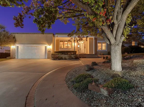 6517 Meadow Hills St NE, Albuquerque, NM 87111