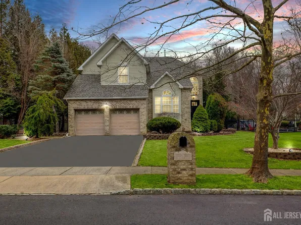 26 Kennedy Blvd, Old Bridge, NJ 08857