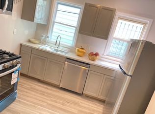 262 Seymour Ave, Newark, NJ 07112