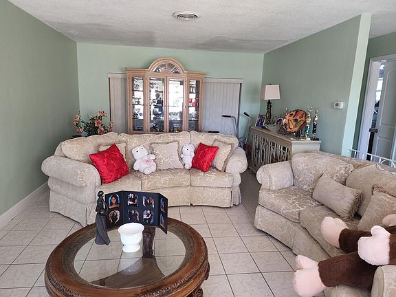 4th image of 4551 NW 42nd Street