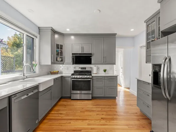 214 River St #214, West Newton, MA 02465